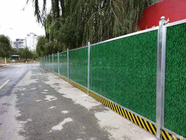 夹心板围挡